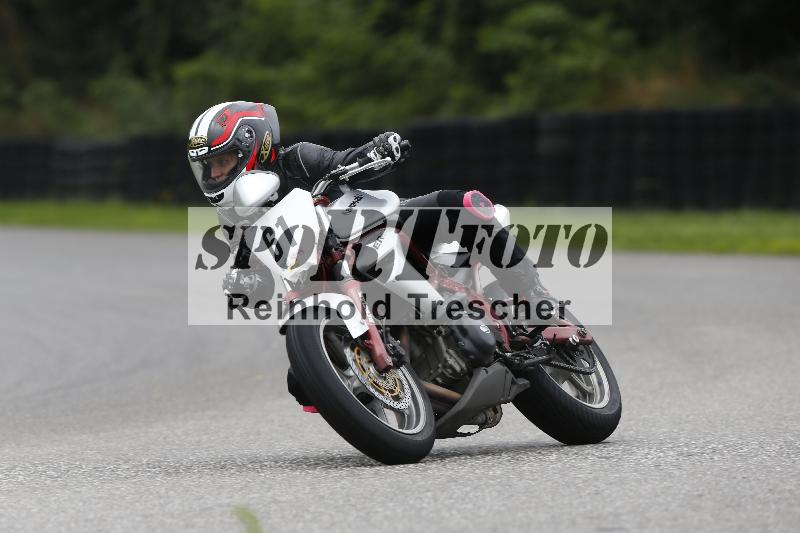 /37 28.07.2025 Dunlop Ride und Test Day ADR/Trackday Erfahren gelb Trackday schnell  rot/61